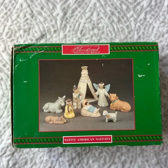 House of Lloyd Native American Nativity Set 1992 Christmas Around the World - Picture 2 of 7